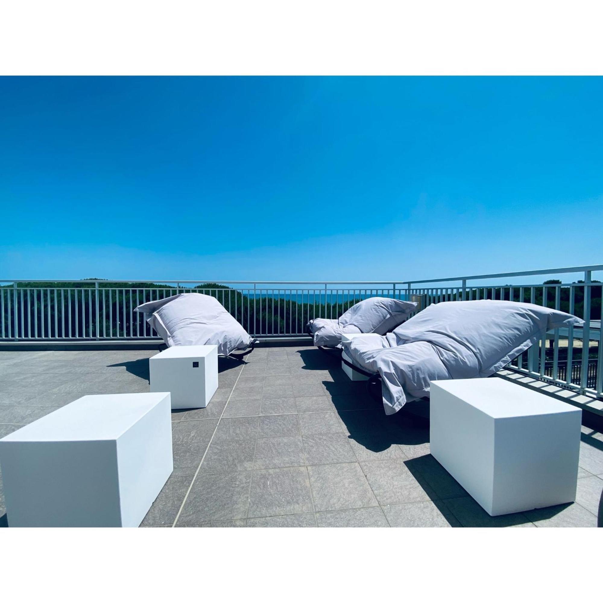 Hotel Miramare Pineto Exterior photo