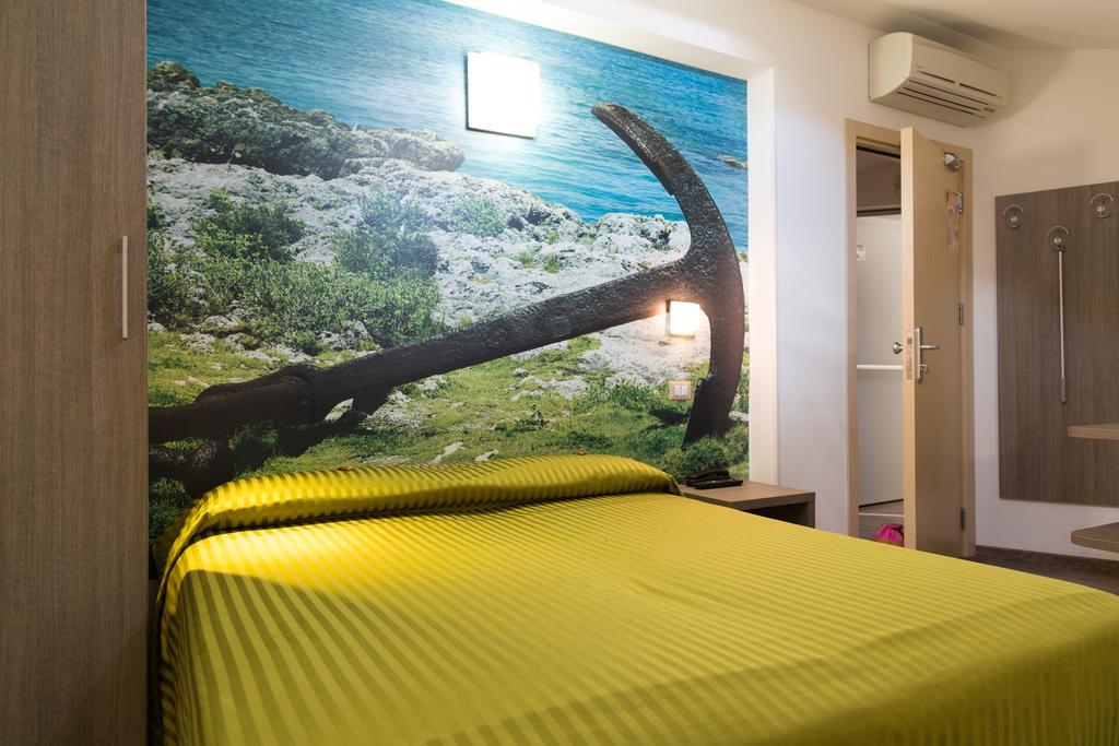 Hotel Miramare Pineto Exterior photo